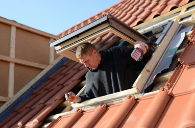 Pose de fenêtres de toit Velux à Cuinzier